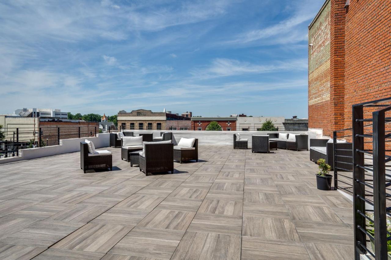 The Davis Lofts At Main Street - Unit 2B Appartamento Rocky Mount Esterno foto